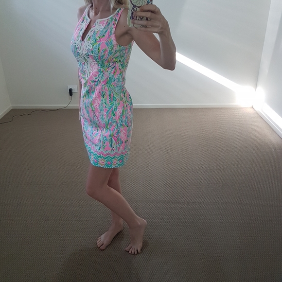 NWT Lilly Pulitzer Gabby Shift Dress - Unicorn of the sea print. Size 6 AU - Picture 13 of 13